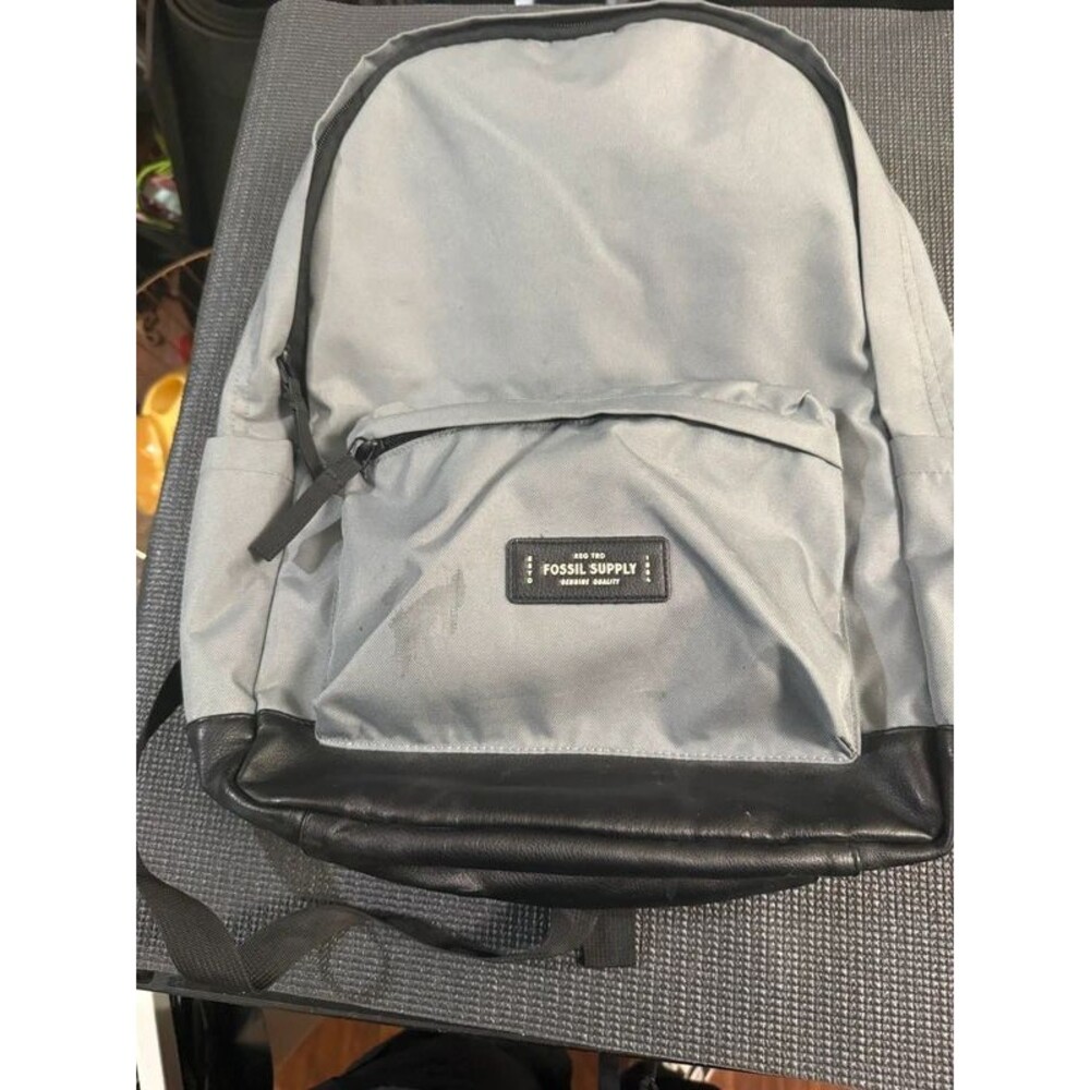 Fossil Backpack - Picture 2 of 7